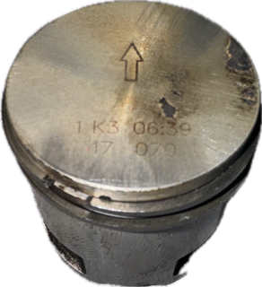 Piston Ø 33 mm occasion origine STIHL HL92K - Référence 4149-030 2003 / 4149 030 2003 / 4149-030-2003 / 41490302003