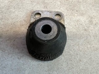 Butoir annulaire occasion Origine STIHL MS260 - MS240 - 024 - 026 - Référence 1121-790 9902 / 1121 790 9902 / 1121-790-9902 / 11217909902