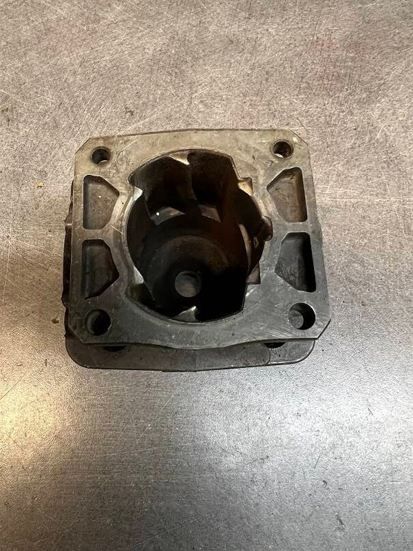 Cylindre Occasion Origine STIHL FS400 - 40 mm - Référence 4128-020 1201 / 4128 020 1201 / 4128-020-1201 / 41280201201