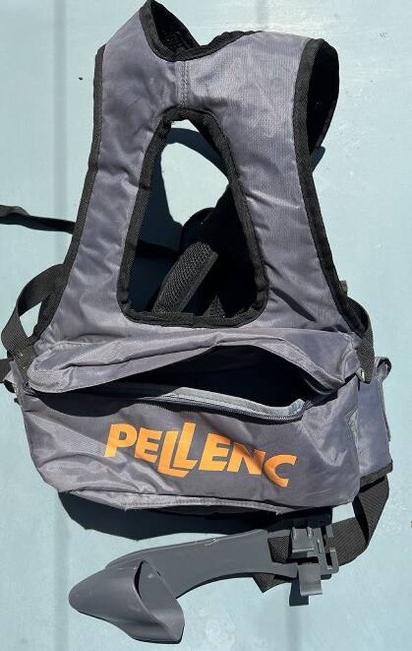 Harnais de portage pour batterie et sécateur PELLENC d'occasion
