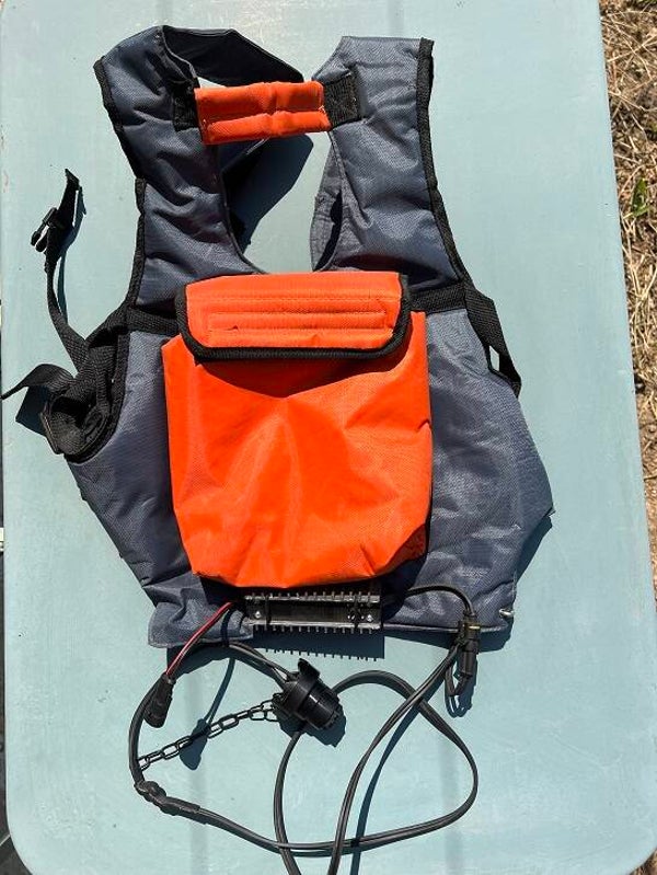 Harnais de portage pour batterie PELLENC d'occasion