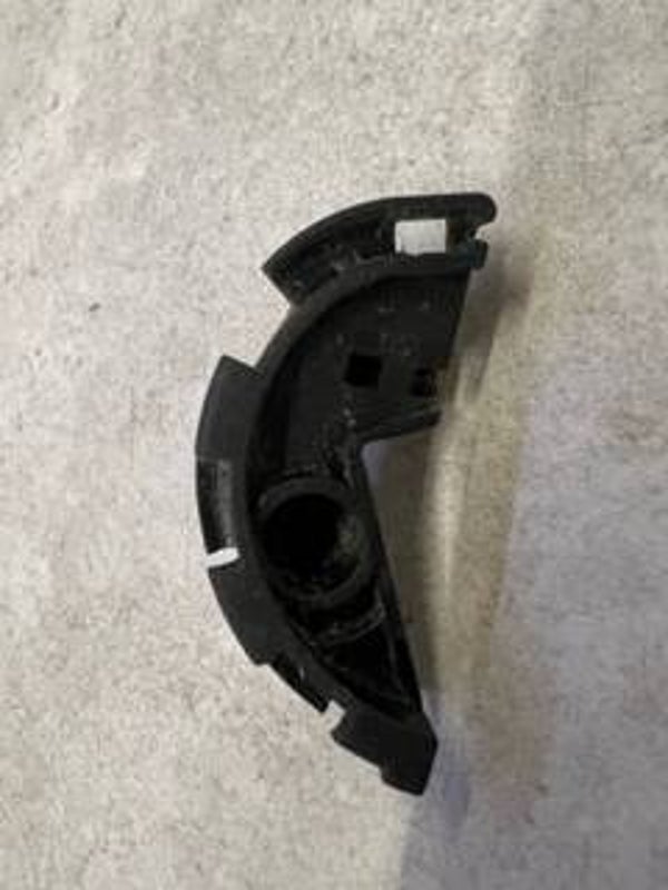 Pièce de serrage occasion origine STIHL FS55 - Référence 4110-182 7601 / 4110 182 7601 / 4110-182-7601 / 41101827601