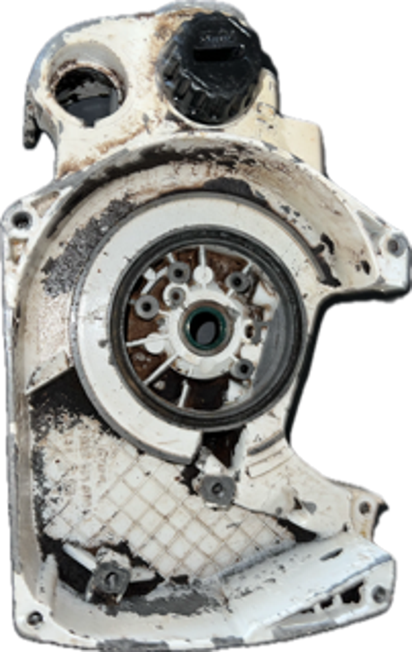 Carter de vilebrequin coté rotor occasion origine STIHL 028AVS - Référence 1118-020 2124 / 1118 020 2124 / 1118-020-2124 / 11180202124