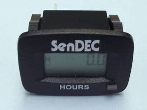 Compteur Horaire EMAK Pour Tondeuse débroussailleuse autoportée APACHE 92 4x4 EVO Cat.2014 - Référence SGN 443433003 / SGN443433003