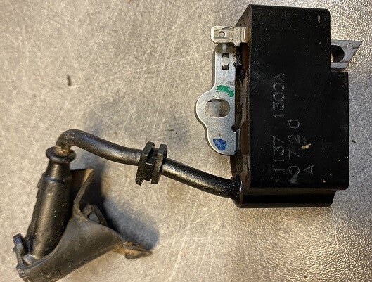 Module d'allumage Tronçonneuse MS192T Occasion stihl - Référence 1137-400 1300 / 1137 400 1300 / 1137-400-1300 / 11374001300