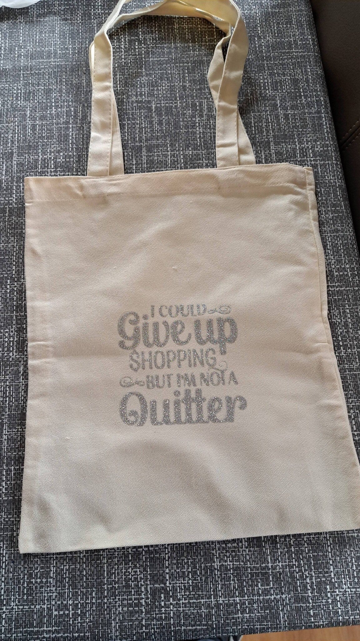 Tas met zilver opdruk