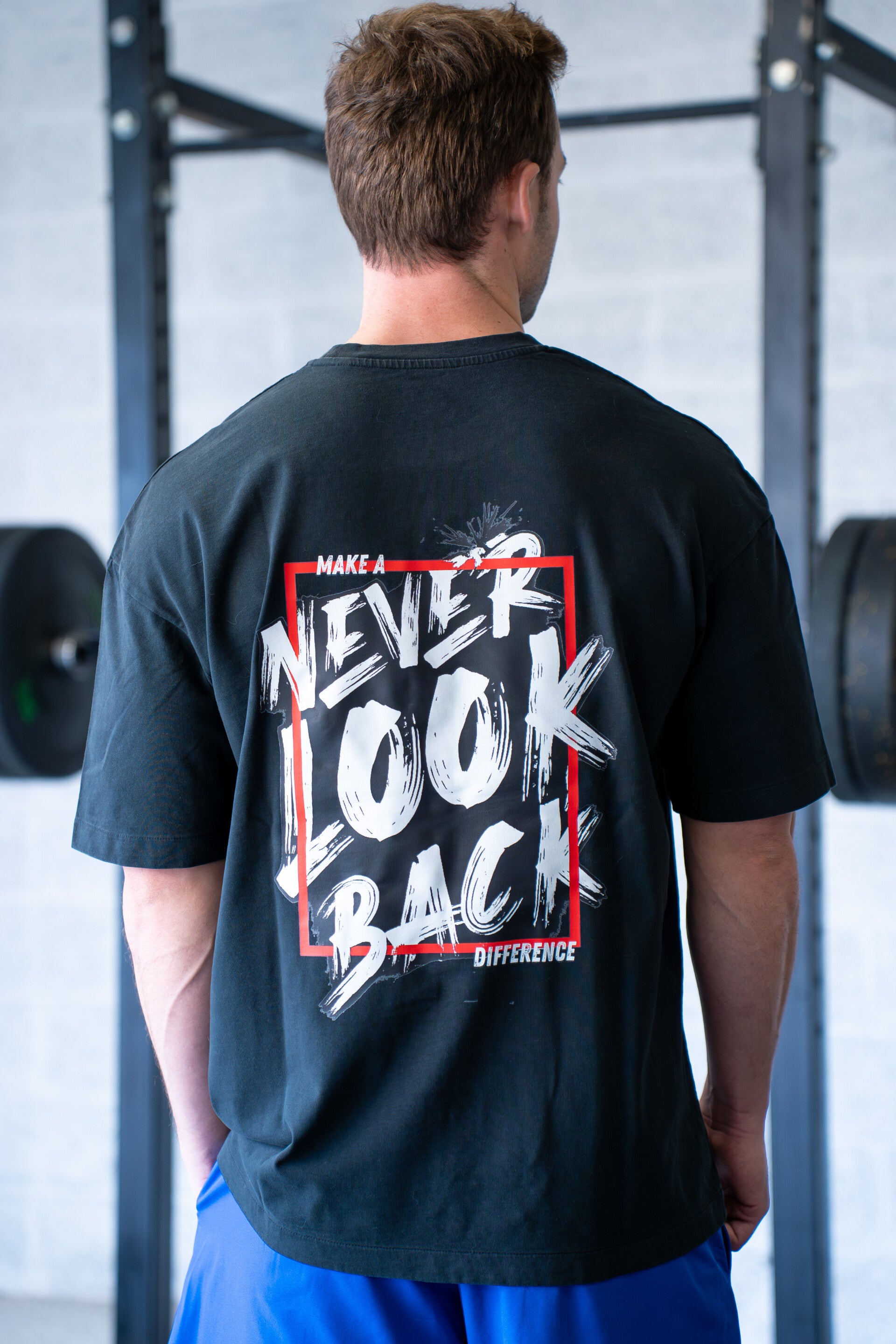 T Shirt Oversize (H) - Never Look Back