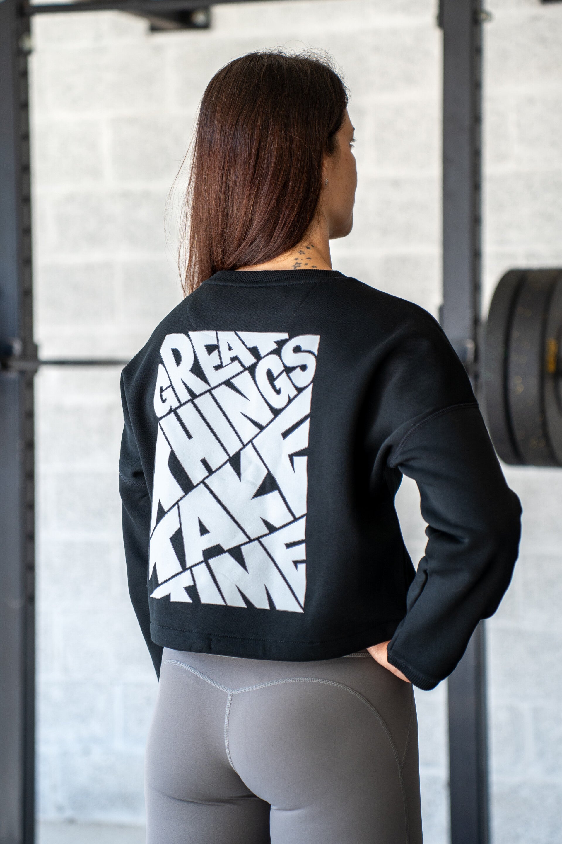 Crop pull Noir - Great things