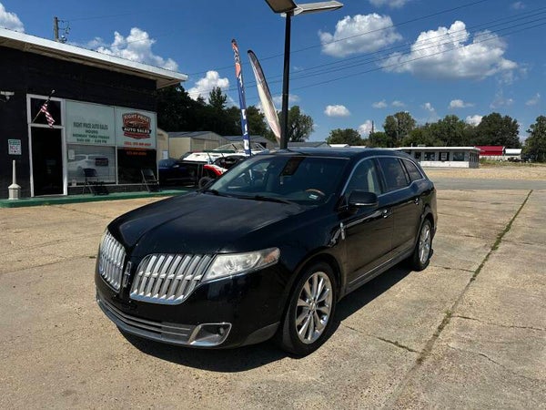 2011 Lincoln MKT