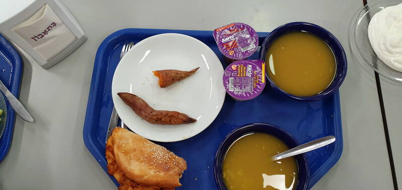  Waar een heerlijke maaltijd met soep op mij wacht!