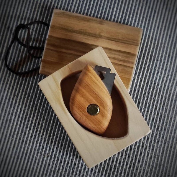 Coupe-fil / Grignette