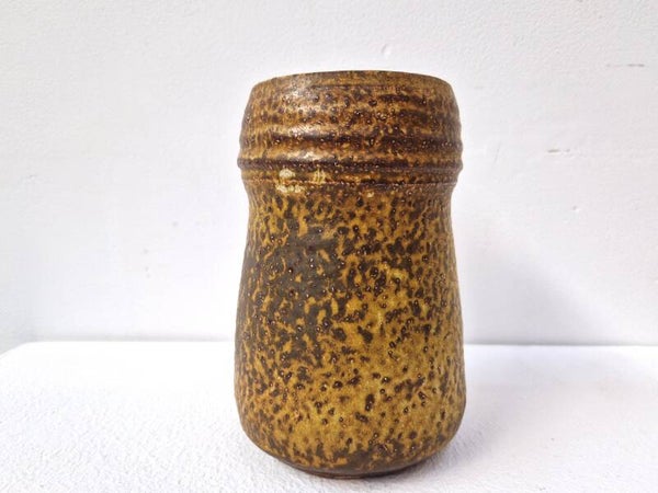 Yellow Mobach Ceramic Vase, Dutch modernist, Utrecht