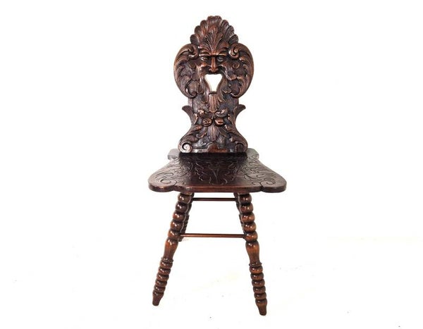 Antique Renaissance Hall Chair with Bobbin Legs