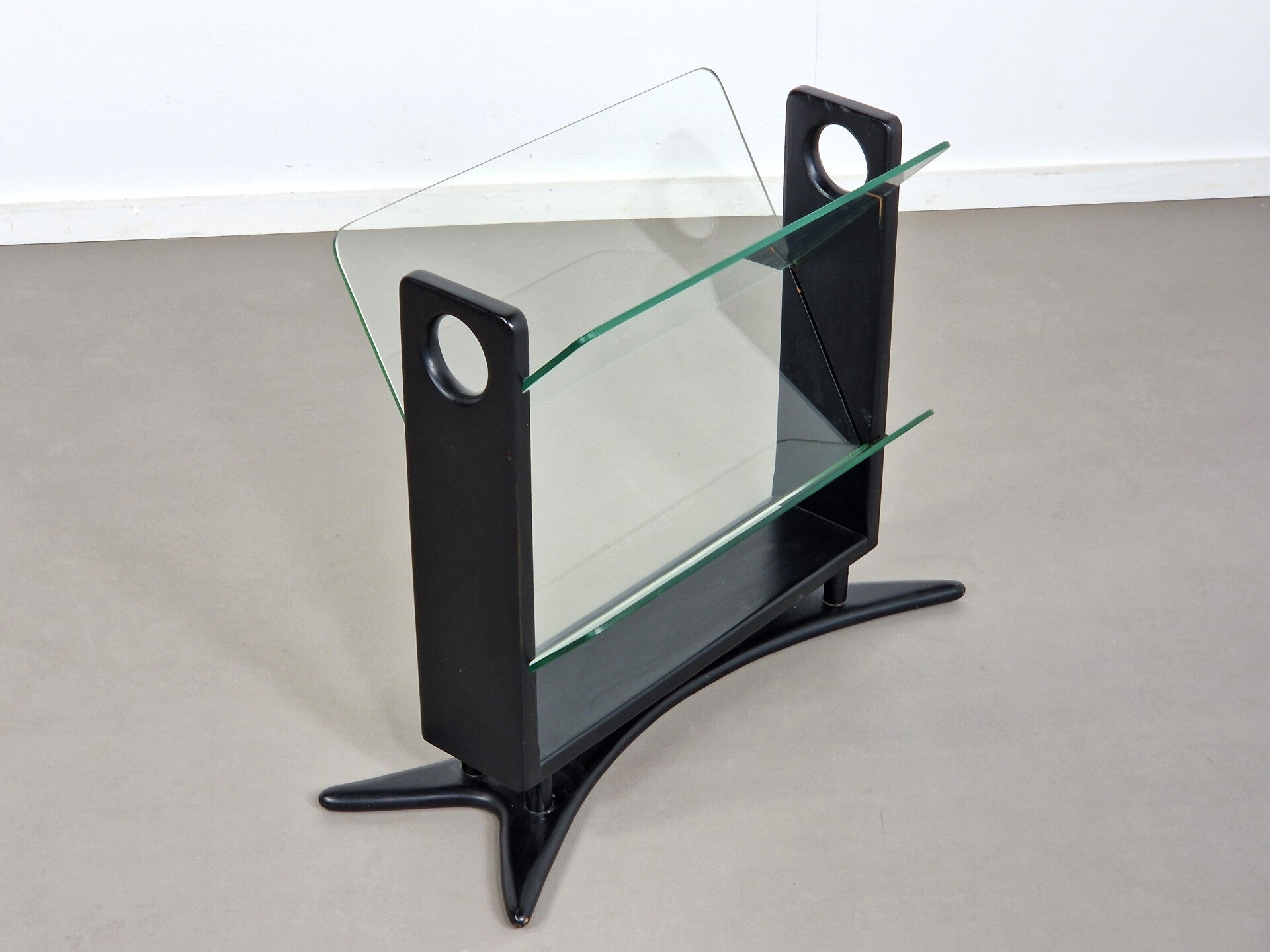 Cesare Lacca Style Magazine Rack | 1950s