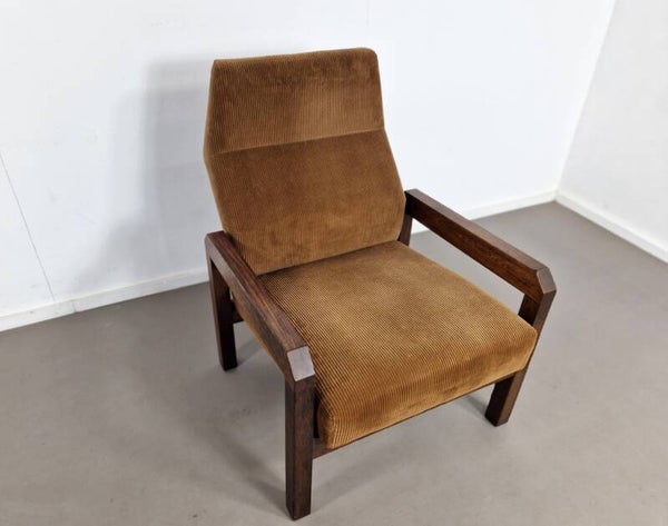 Spectrum SZ 72 Lounge Chair | Martin Visser