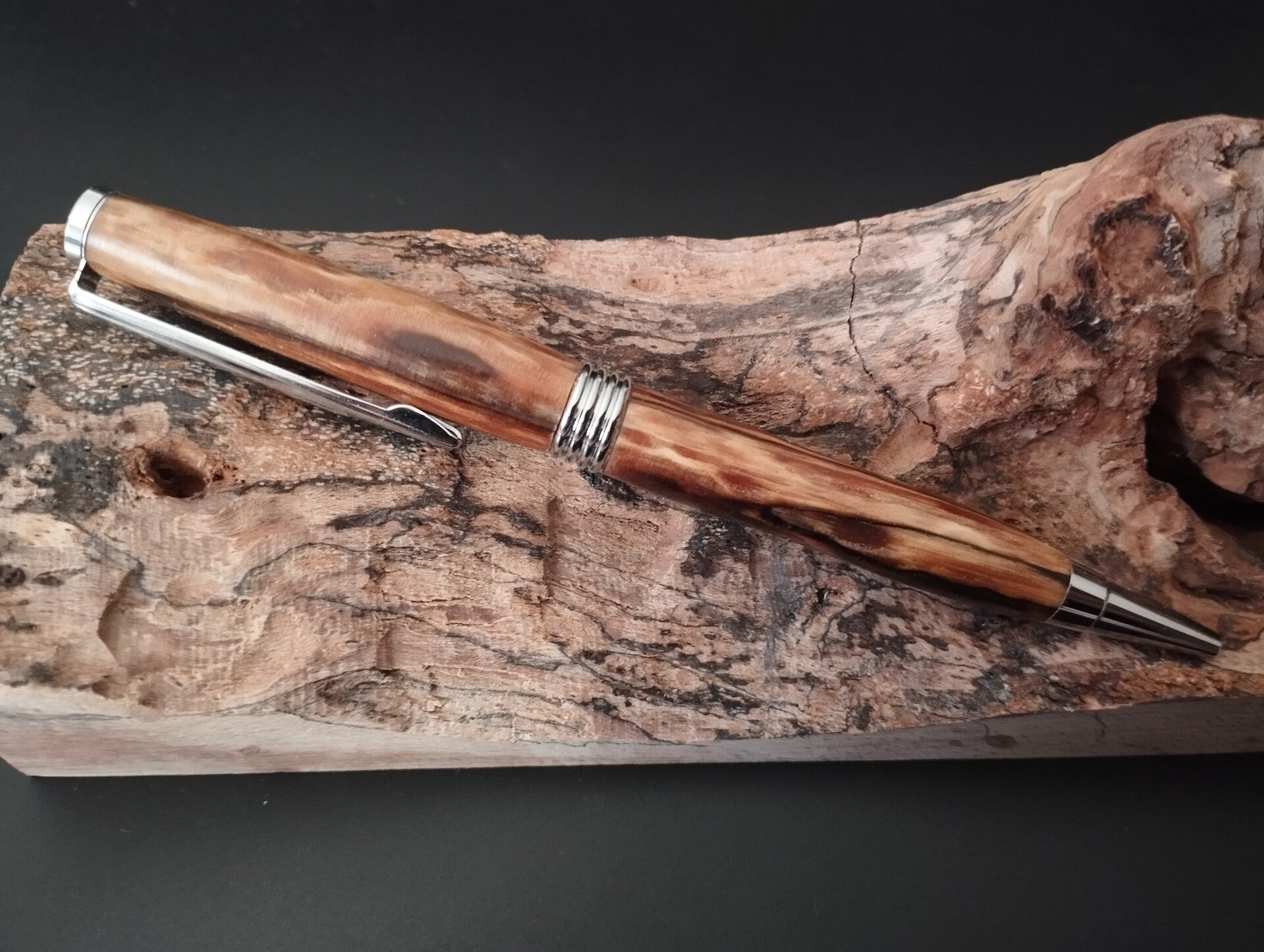 Flamme d’Automne - Stylo bille en érable échauffé