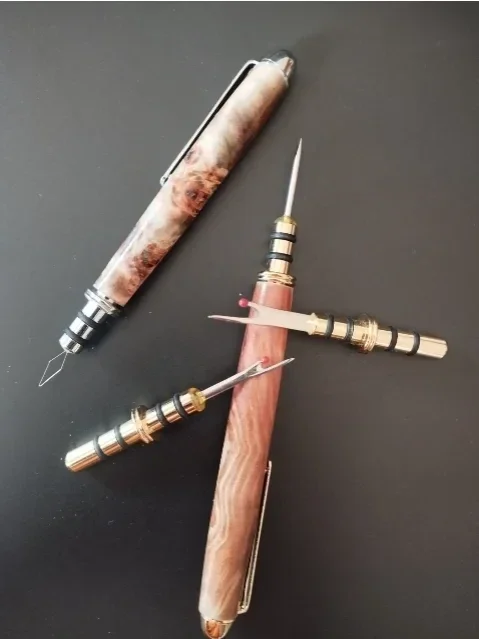 Accessoires de couture artisanaux avec manches en bois et résine