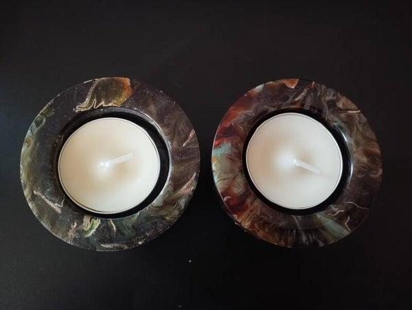 Duo Jardin Coloré – Lot de 2 porte-bougies en pot-pourri et résine colorée