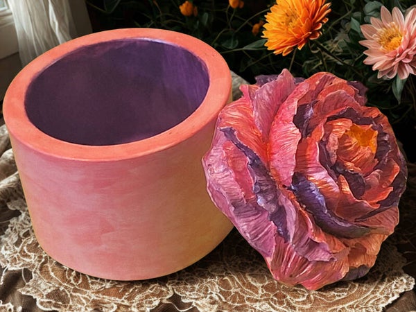 Purple and pink floral tressure box