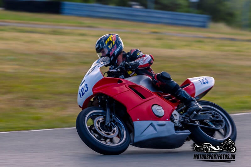 juni-l-b-p-ring-djursland-06-06-26-14-standard-wf06g0.jpg