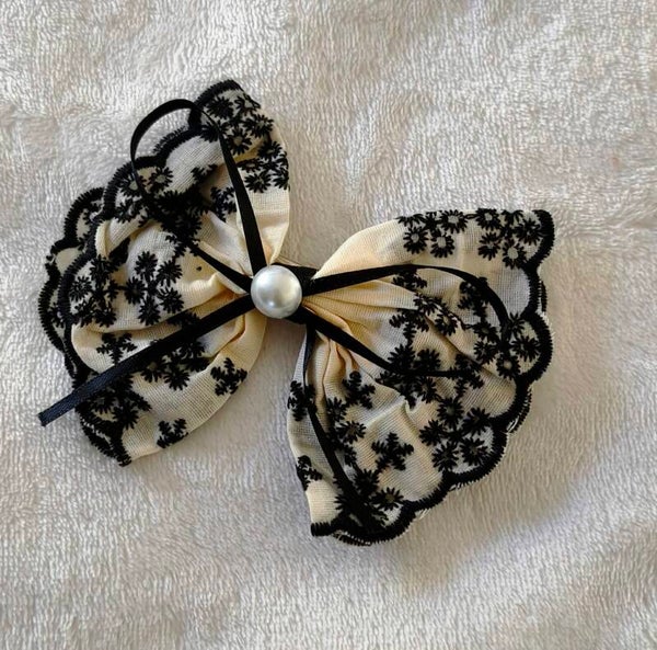 Broche de Classeur "Alice"