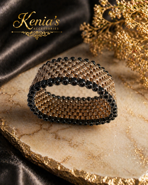 Goldene Mitternacht -Ring