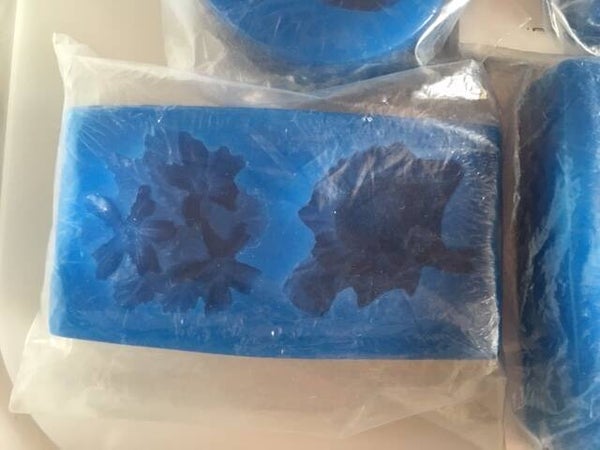 First Impressions mould Medium Flower set 1