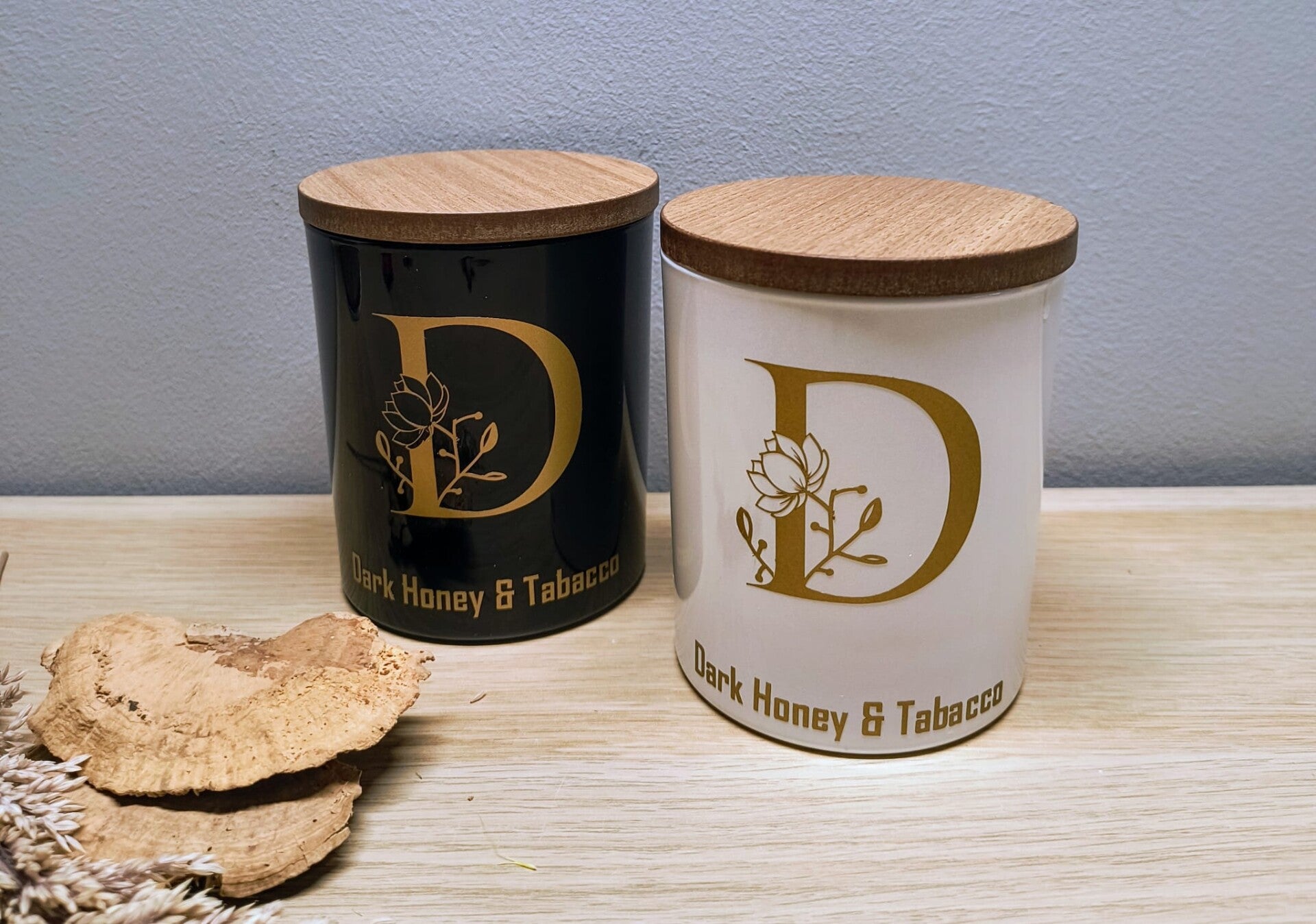 Dark Honey & Tabacco.