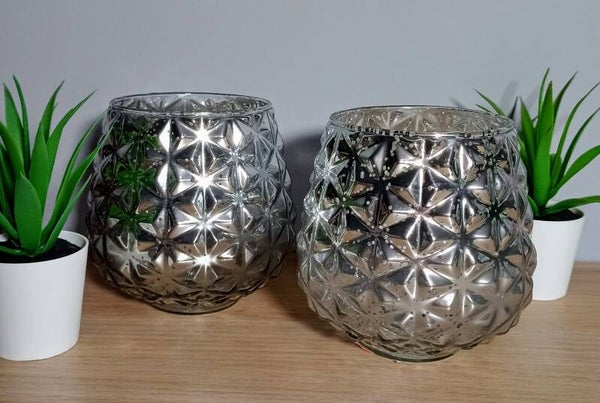 Zilveren theelichthouder. (1st)