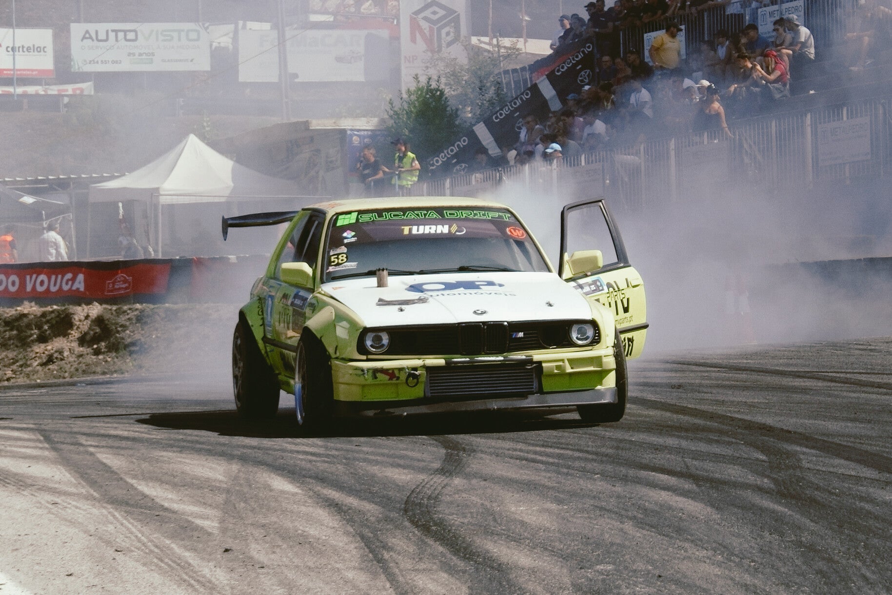200-turn6-standard-mef406.jpg
