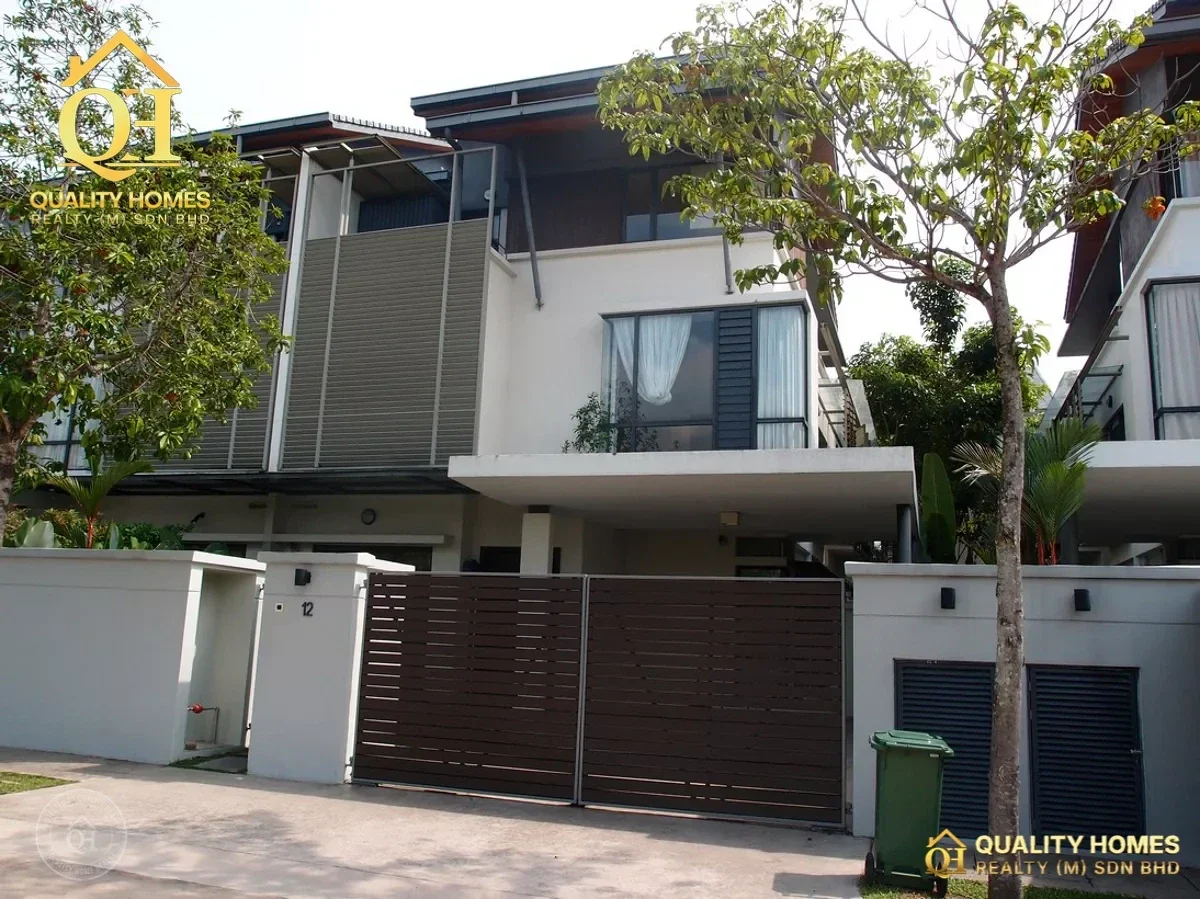 DAMANSARA HEIGHTS @ KUALA LUMPUR – LUXURY 3-STOREY BUNGALOW