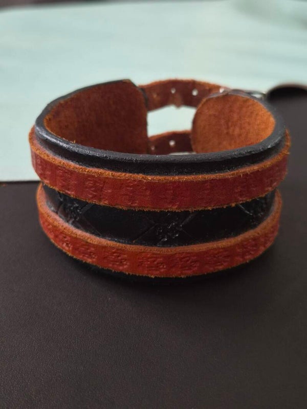 "Dualis Cuff"
