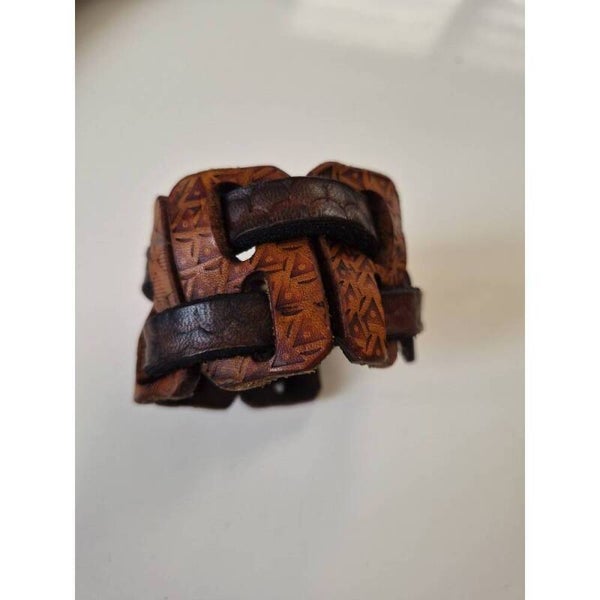 Leder-Cuff Dunkelbraun-Breit, Handpunziert, Geflochtene Optik