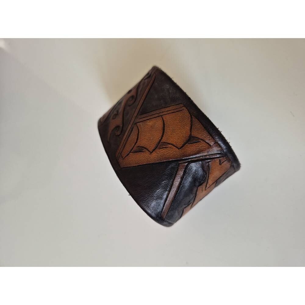 Maritimes Ethno-Design Lederarmband