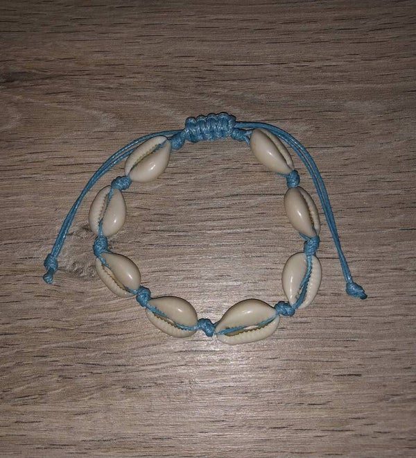 Enkelbandje blauw schelp