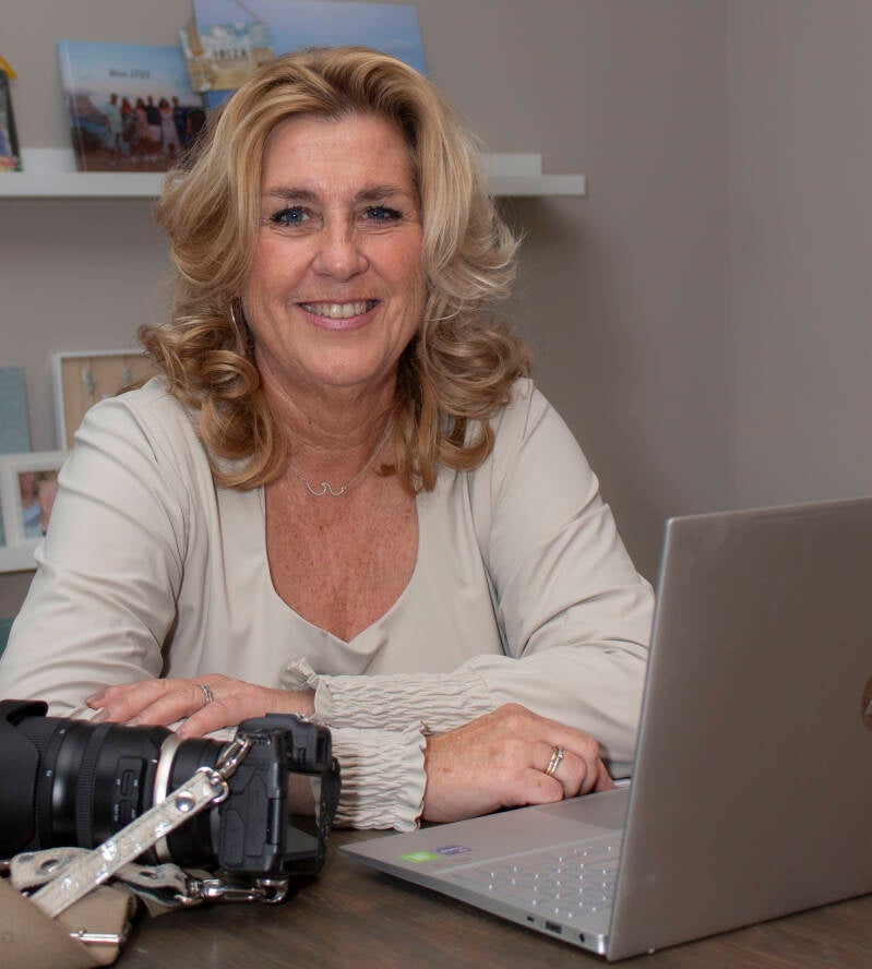 Jeanine, High End fotograaf aan het werk in Schiedam en Rotterdam
