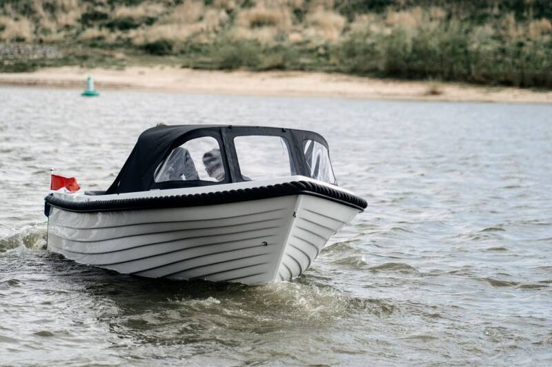 Lago Amore 590 tendersloep.jpg