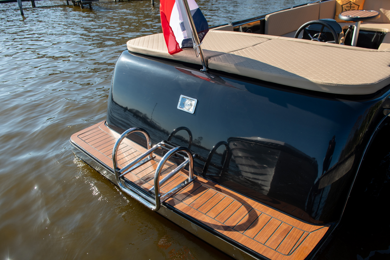 Lago Amore 590 Tendersloep 8 personen compleet