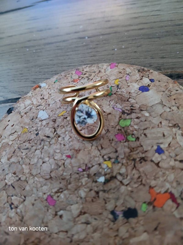 Verstelbare ring, verguld met zirkonia,  vrije vorm