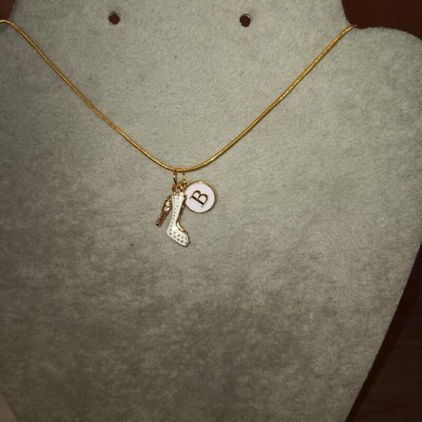 Leuke bedel ketting, letter met symbool