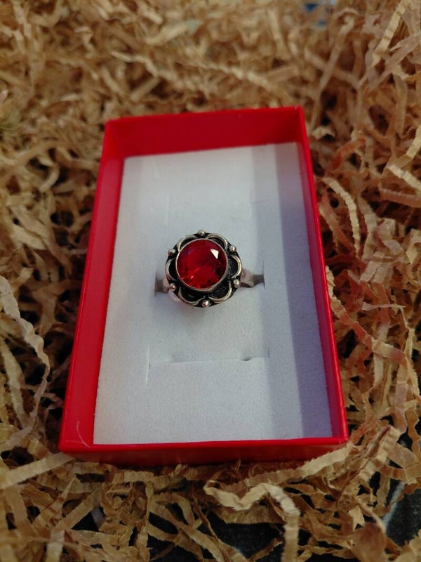 Ring Granaat rond mt.18.5