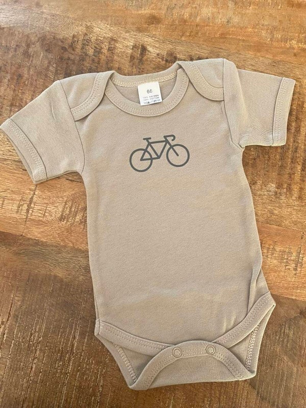 Romper ‘fiets’ maat 68