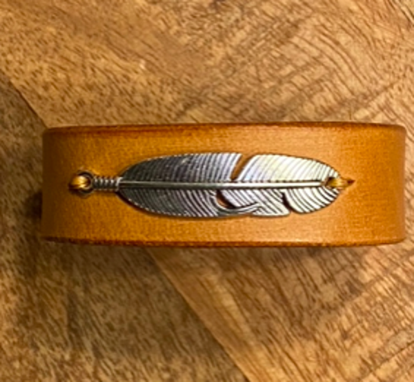 Armband van 100% runderleer 'veer'