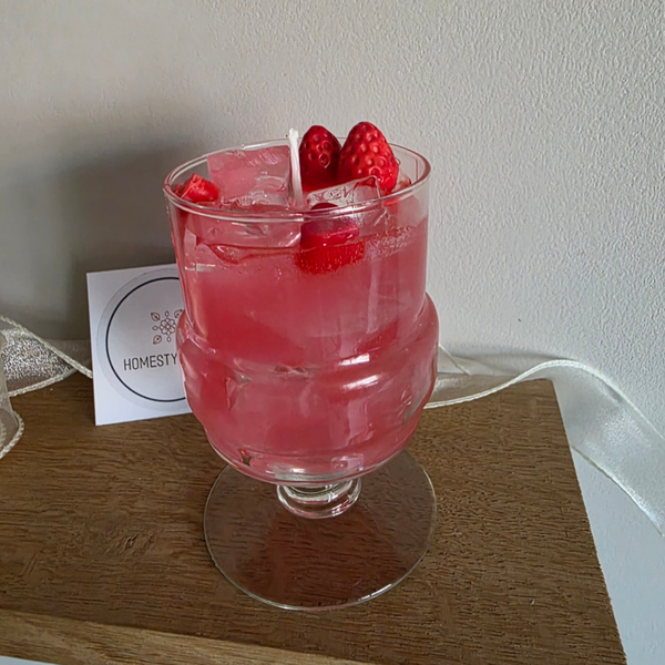 Aardbei martini kaars