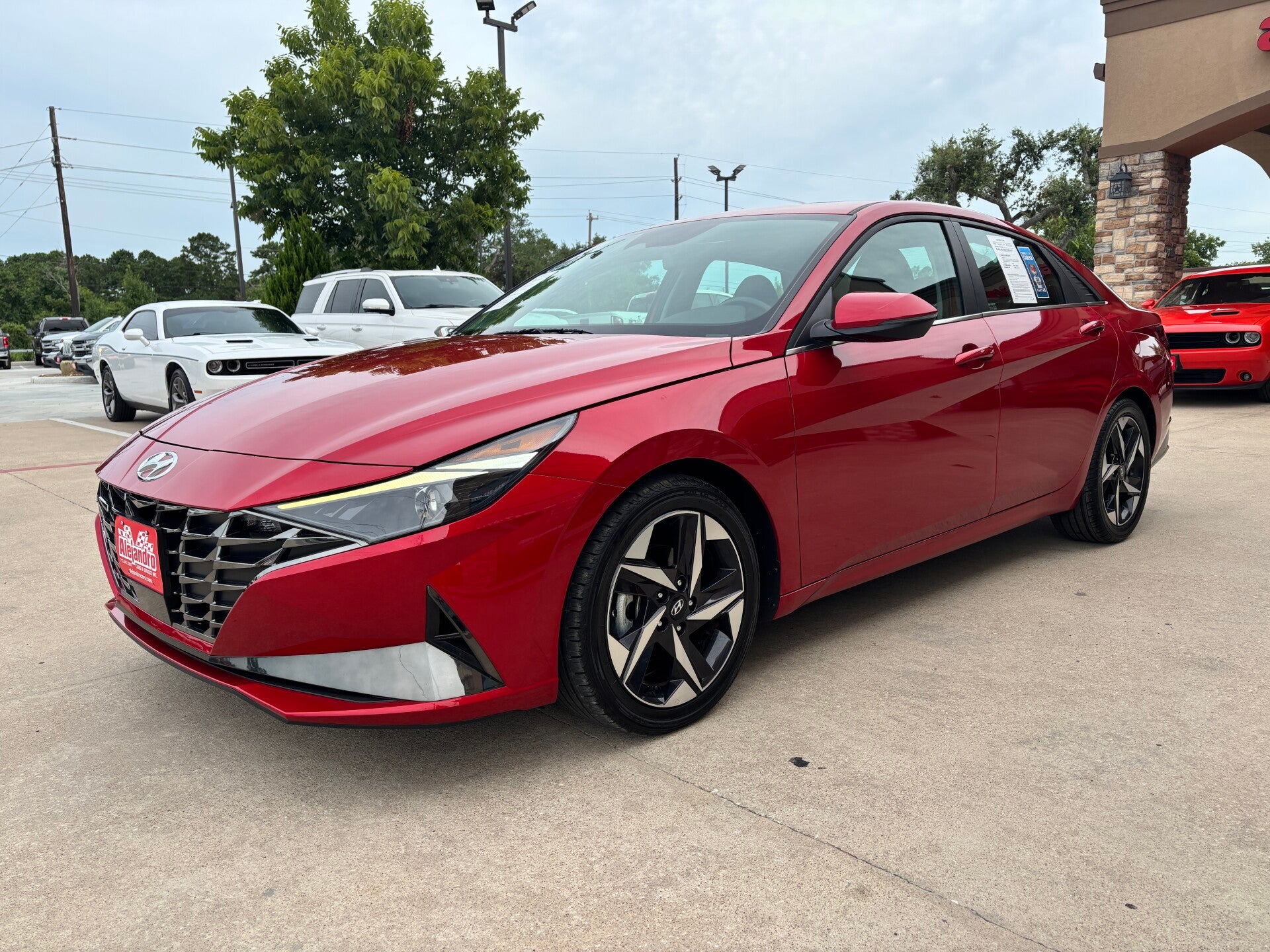 2022 Hyundai Elantra SEL Sedan