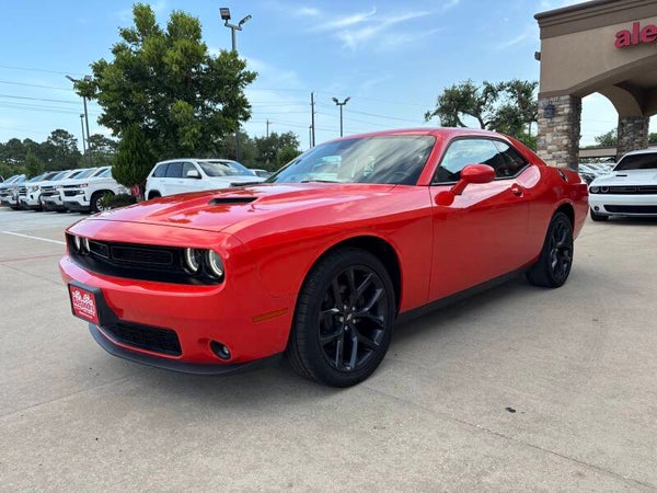 2020 Dodge Challenger SXT Coupe