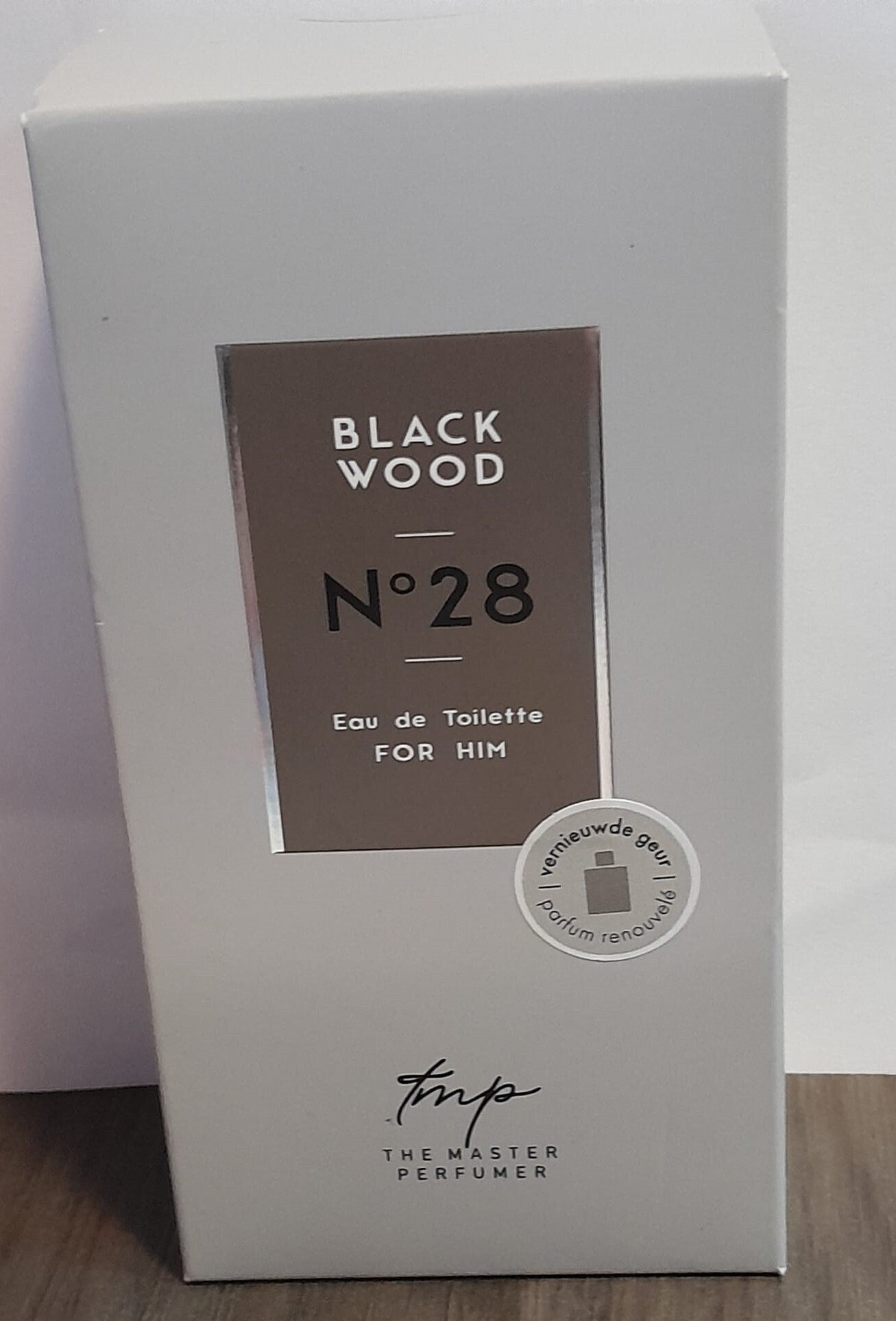 The Master Perfumer Black Wood N°28 Eau de Toilette For Him 100ml