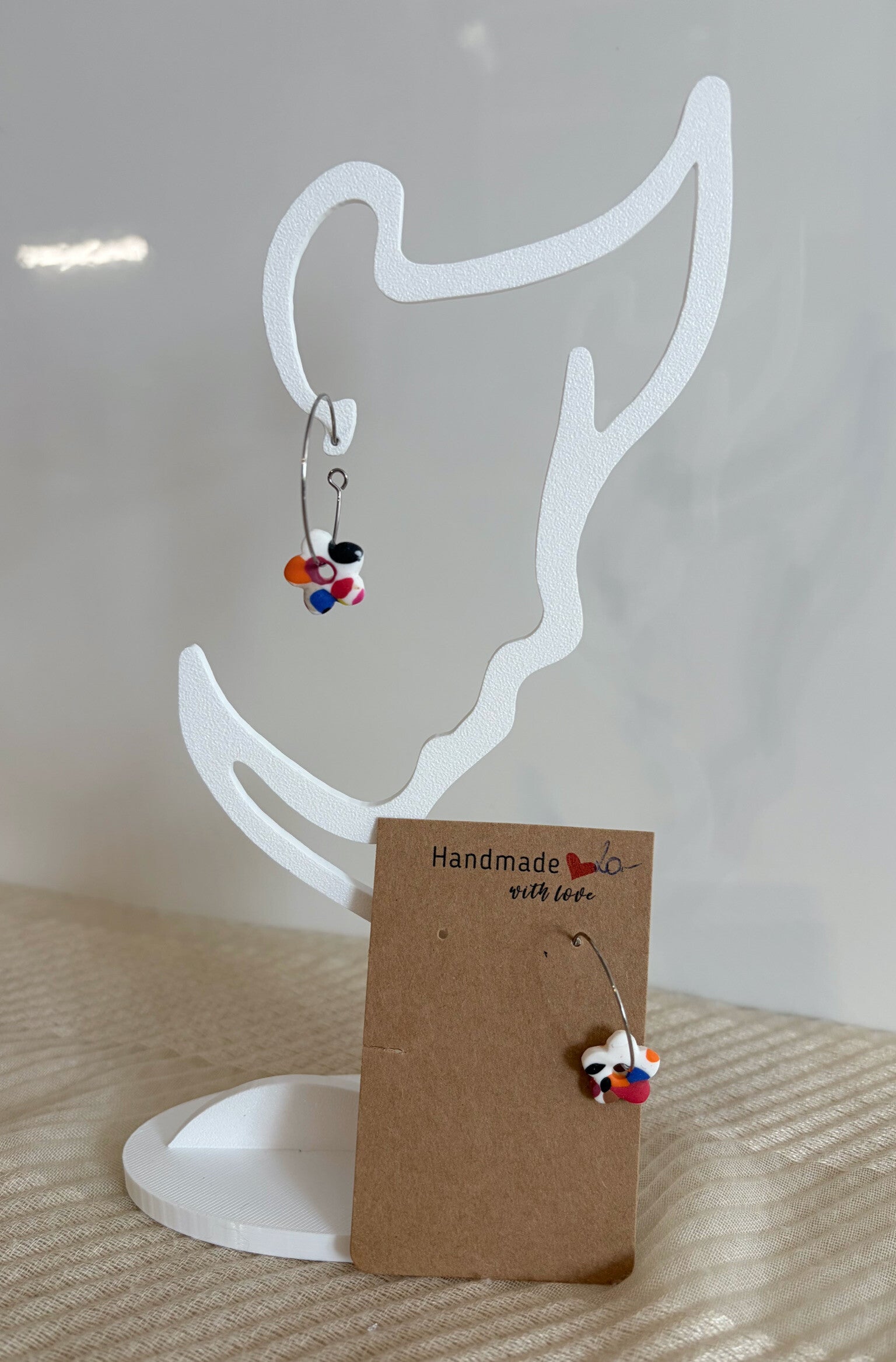 Creolen mit Miniblumen bunt