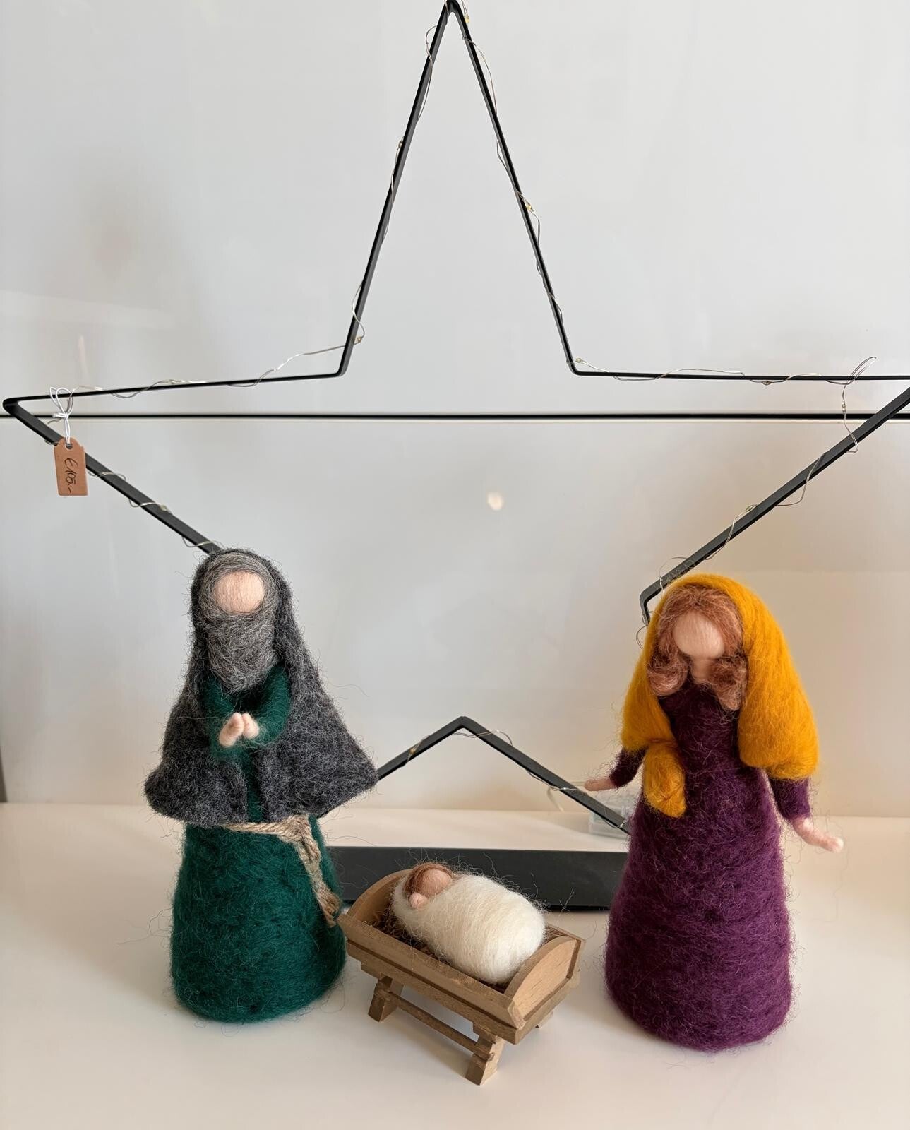gefilzte Krippenfiguren Josef, Maria und Jesuskind