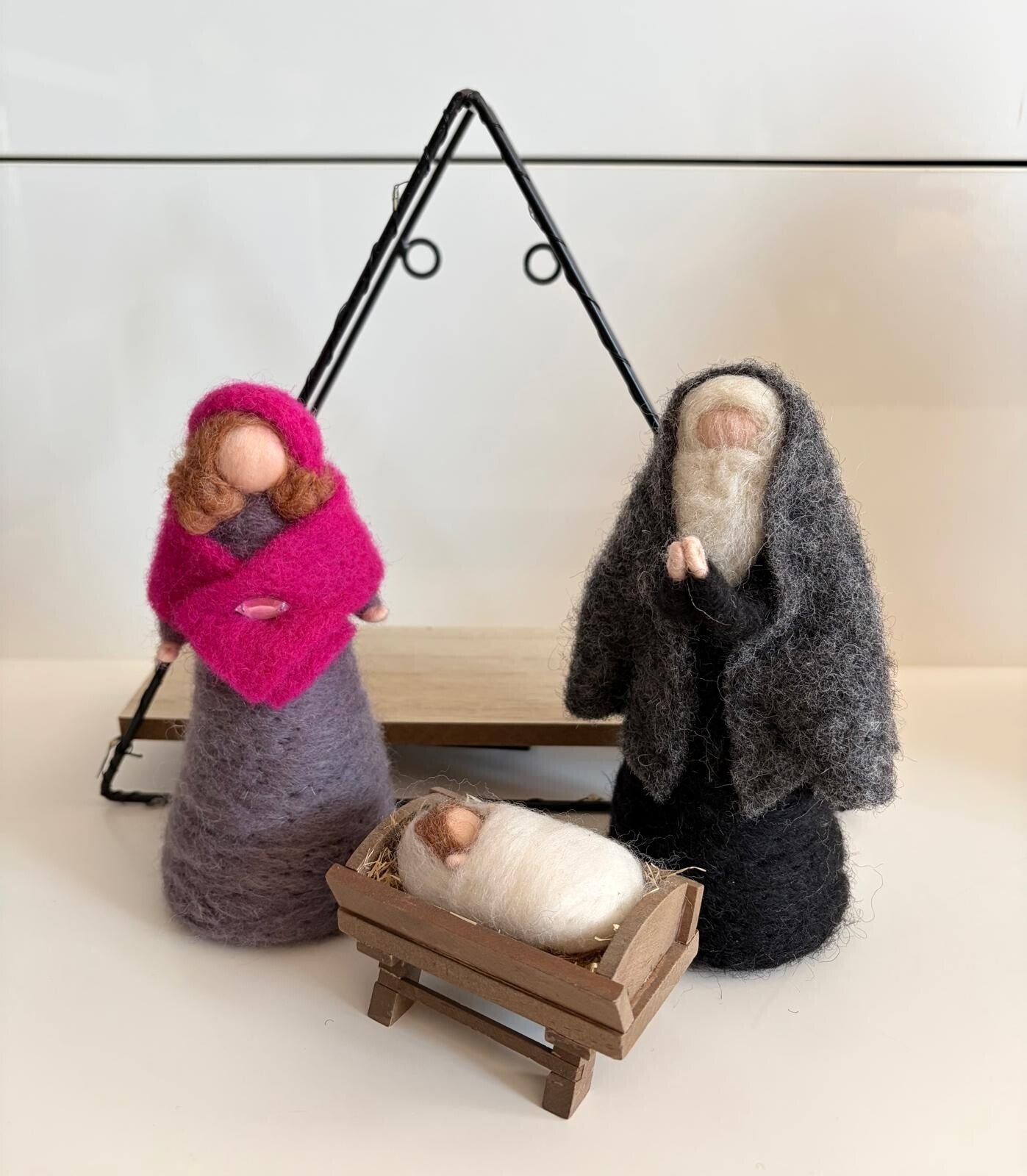 gefilzte Krippenfiguren Josef, Maria und Jesuskind